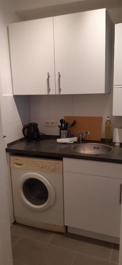 Cozy City Apartment ดุสเซลดอร์ฟ ภายนอก รูปภาพ